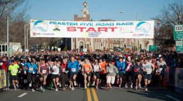 Online registration is now underway for the 25th Feaster Five Road Race on Thanksgiving Day in Andover, Mass.