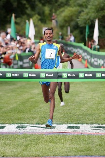 Gebre Gebremariam of Ethiopia, winner of the 2010 TD Bank Beach to Beacon 10K Road Race