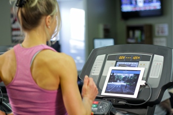 Outside Interactive has partnered with the New Balance Falmouth Road Race to create virtual race experience for training on treadmill.