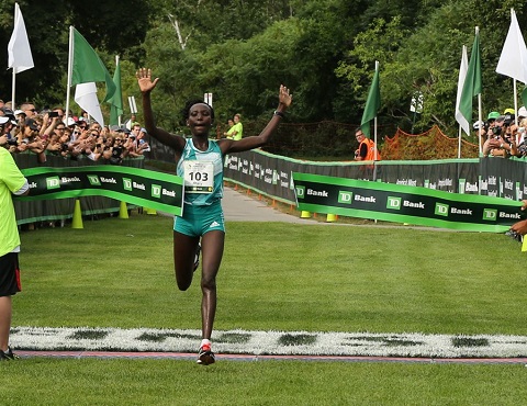 Ben True first American to win and Mary Keitany shatters course record at TD Beach to Beacon 10K in Cape Elizabeth.