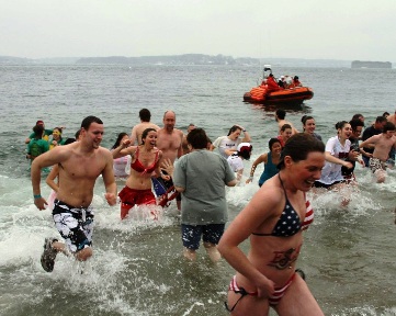 Fundraising underway for Maine Polar Dip to benefit Camp Sunshine, set for Feb. 15 at East End Beach in Portland