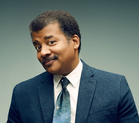 Inaugural VR CON at Comic Con includes sneak peek at Neil deGrasse Tyson Presents Space Odyssey.