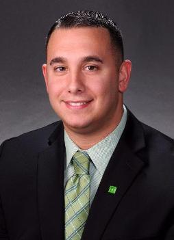 Robert Costanzo, new Assistant Vice President, Store Manager in Naples, FL.