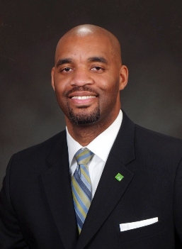 Shaun Asbury, TD Bank's new Vice President, Commercial Portfolio Manager in Commercial Lending in Purchase, N.Y.