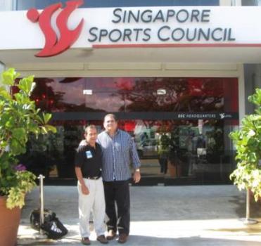 Race Director Dave McGillivray of DMSE Sports with Dave Voth of the Singapore Sports Council, organizer of the Standard Chartered Marathon Singapore on Dec. 5.